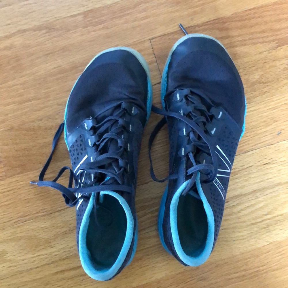 New balance minimus sneakers